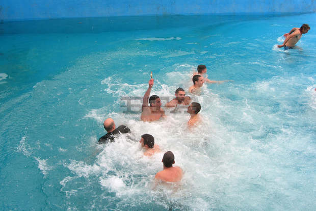 Момче на 15 години извади богоявленския кръст в Берковица