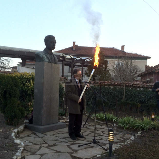 Огънят на Яворовата поезия озари Чирпан