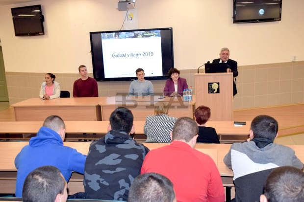 "Global Village" представи дейността на катедрата по машинознание към Русенския университет "Global Village" представи дейността на катедрата по машинознание към Русенския университет