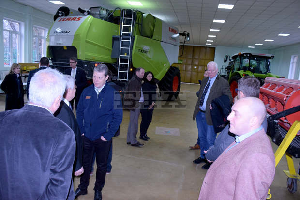 Ръководствата на Русенския университет и на фирми за земеделска техника са обсъдили съвместни проекти