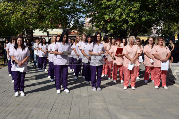 В сливенския филиал към Медицинския университет във Варна бе открита академичната година