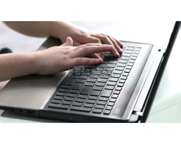 Община Търговище закупува компютърна техника на ученици, настанени в центрове за социални услуги