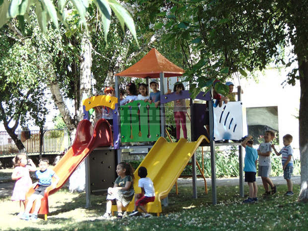 Обучение на родители за приобщаване на децата от уязвими групи към системата на образованието е организирано в шуменска детска градина