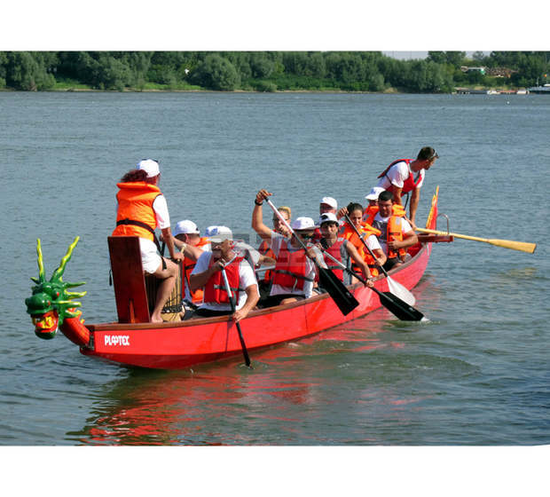 Минимаратон с драконови лодки се състоя в Дунав край Силистра