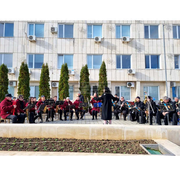 През годината Духовият оркестър в Търговище порасна и като взаимоотношения, и като можене, смята диригентът д-р Росица Бояджиева-Вълева