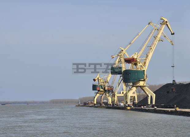 Източният кей на пристанището в Лом ще бъде повдигнат и ще се намали рискът от заливане на града