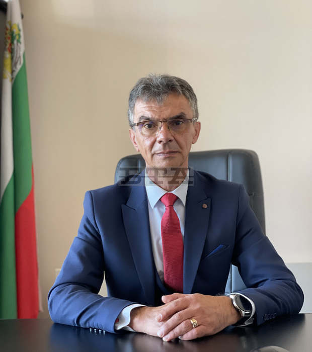 Емил Атанасов е новият заместник-областен управител на Кюстендил