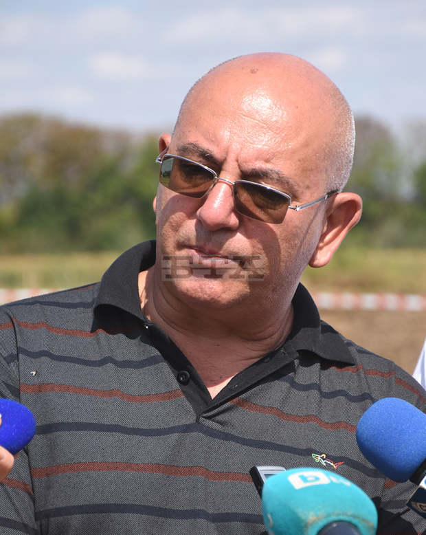 Ползването на язовир Жребчево ще бъде решено по административен път, според екоминистъра