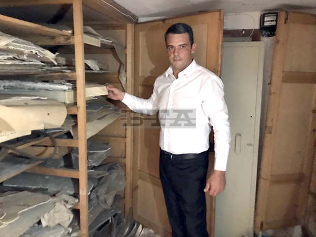 В Пловдив са открити ценни стенописи, свалени от сгради - паметници на културата В Пловдив са открити ценни стенописи, свалени от сгради - паметници на културата
