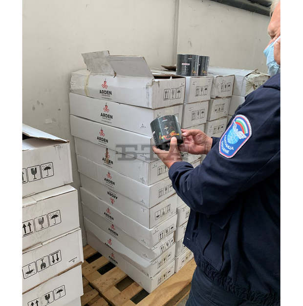 740 кг тютюн за наргиле са задържали митнически служители на Гюешево