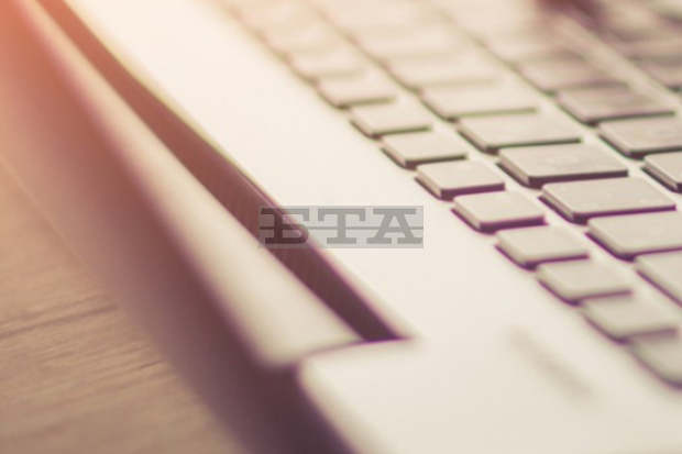 Учениците от трета община в област Шумен - Велики Преслав, преминават на обучение в електронна среда