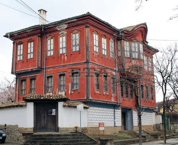 Заради ремонт затварят за посещения Хаджи Ангеловата къща в Търговище