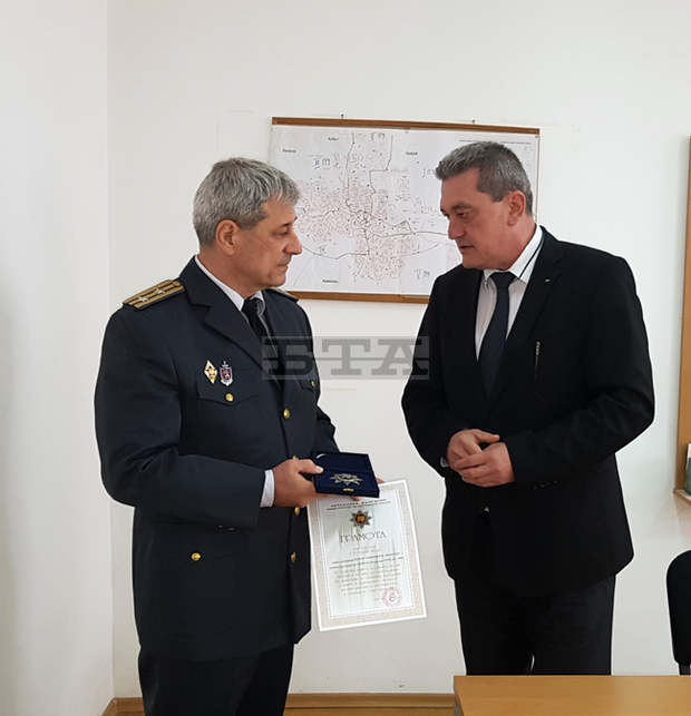 Хасковски пожарникар бе награден с почетен медал