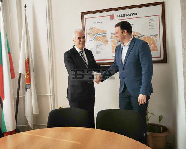Напредъка по трансграничен проект са обсъдили кметовете на Хасково и Суфли, Гърция Напредъка по трансграничен проект са обсъдили кметовете на Хасково и Суфли, Гърция