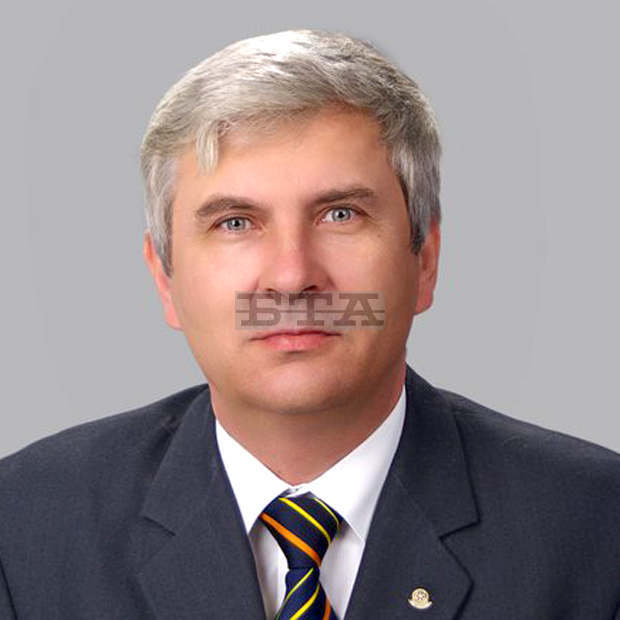 Нови директори имат общинско предприятие и Регионалната библиотека в Разград