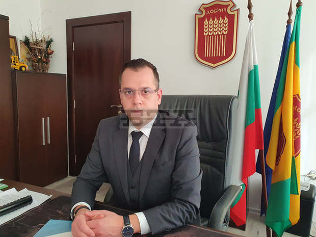 Блок "Добрич" ще бъде завършен до пролетта, каза кметът на Добрич Йордан Йорданов Блок "Добрич" ще бъде завършен до пролетта, каза кметът на Добрич Йордан Йорданов