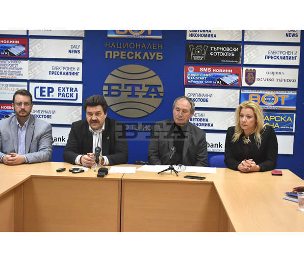 Инициативна група предлага в музейните храмове във Велико Търново да има богослужения Инициативна група предлага в музейните храмове във Велико Търново да има богослужения