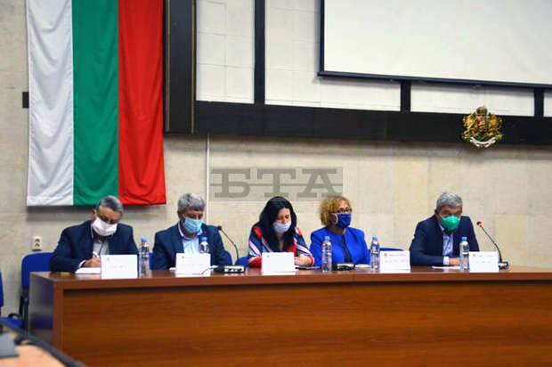 Допълнителни противоепидемични мерки въвеждат част от общините в област Благоевград