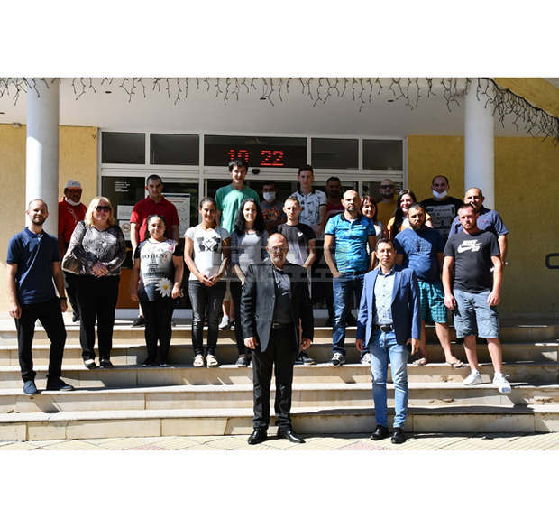 Община Кубрат назначи на работа 29 младежи