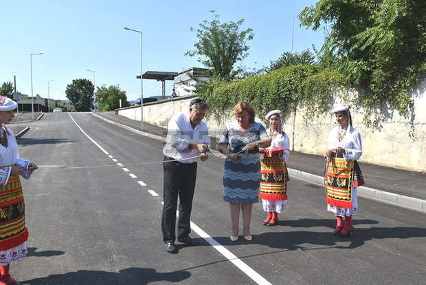 Основна улица в Източната индустриална зона на Ловеч е изцяло ремонтирана