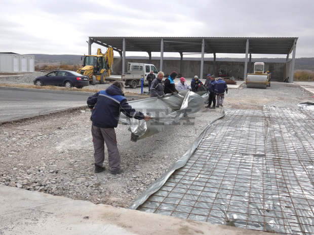 Компостираща инсталация за преработка на биоразградими отпадъци ще заработи в Лом до края на годината