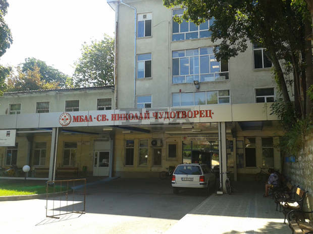 Предлагат две лекарки, борили се с COVID-19, за почетни граждани на Лом Предлагат две лекарки, борили се с COVID-19, за почетни граждани на Лом
