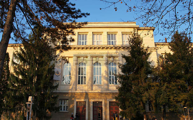 Медицинският университет в Плевен сключва споразумение с Института по електроника на БАН