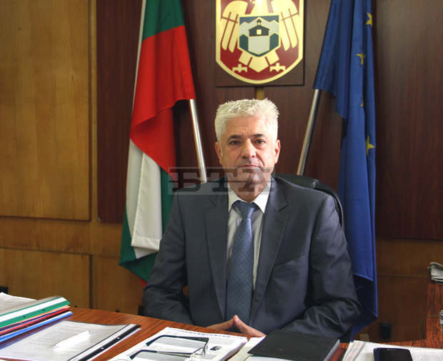 Кметът на Дупница е с положителен тест за коронавирус