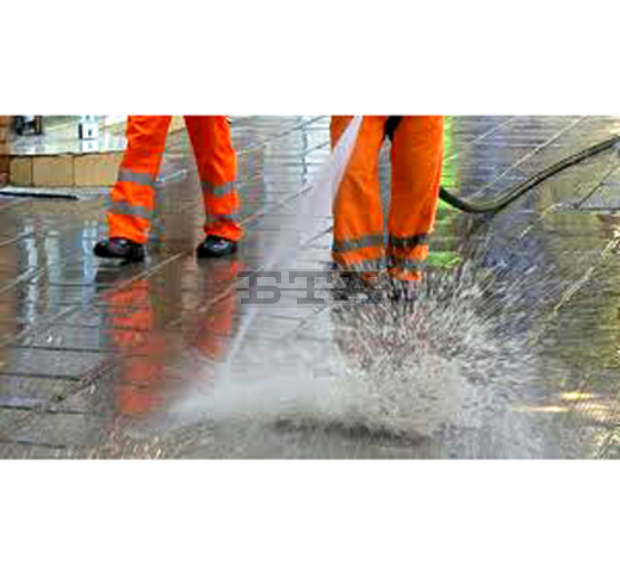 Кметът Йорданка Фандъкова възложи на Столичния инспекторат да създаде организация за миене на столичните булеварди