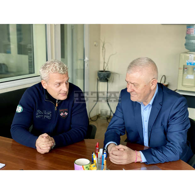 Посоченият от Комисията за досиетата като свързан с бившите служби на ДС вече е подал заявление за оттеглянето си от листата на КОД в 19 МИР