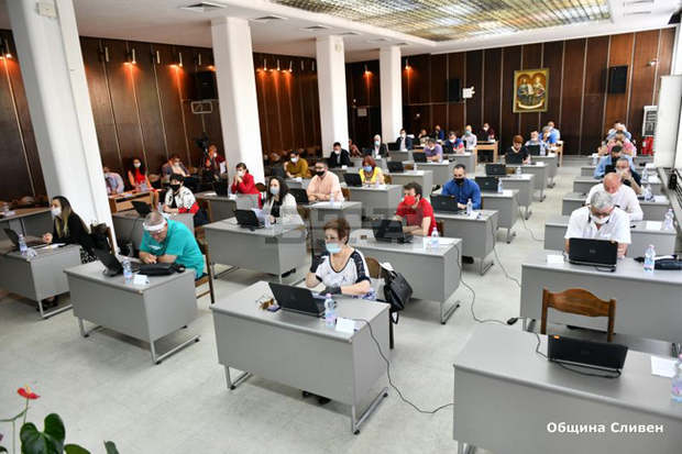 С актуализацията на бюджета ще се реализират здравни, социални и инфраструктурни проекти в община Сливен