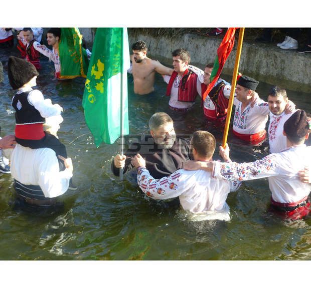 В Сливен подготвят мъжко хоро за Богоявление, но ще се съобразят с противоепидемичните мерки