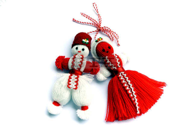 Ученици от силистренското село Черник са изпратили мартеници за две американски детски градини