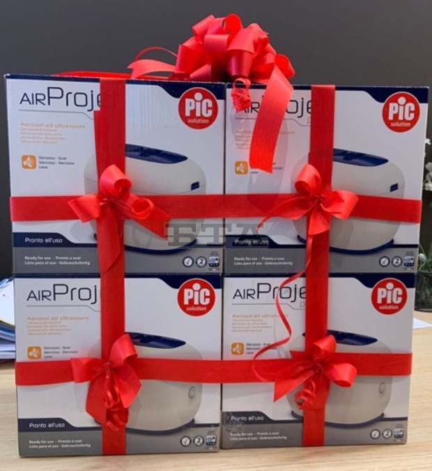 Клиниката по неонатология в Плевен получи дарение от пораснали свои пациенти