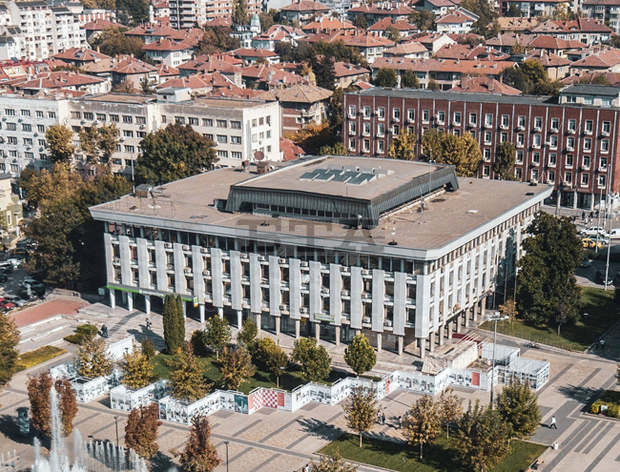 Арх.Иво Петров - съавтор на Плевенската панорама, е отличен с награда на Камарата на архитектите