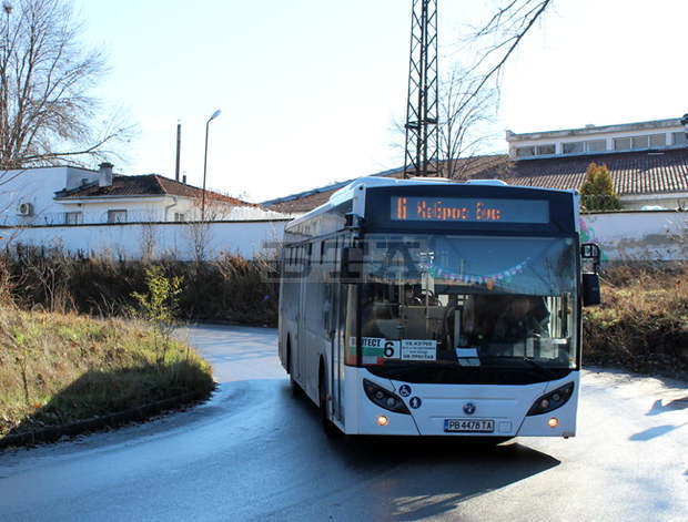 Градският транспорт в Пловдив ще бъде с празнично разписание през първите три дни на 2022-ра