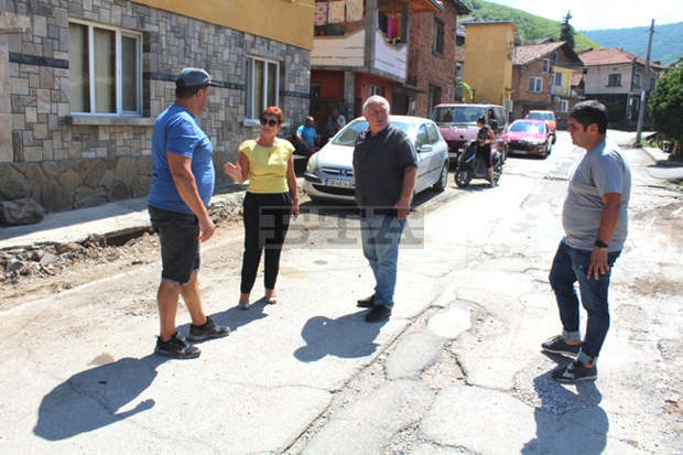 Главната улица в тетевенското село Галата ще бъде основно ремонтирана