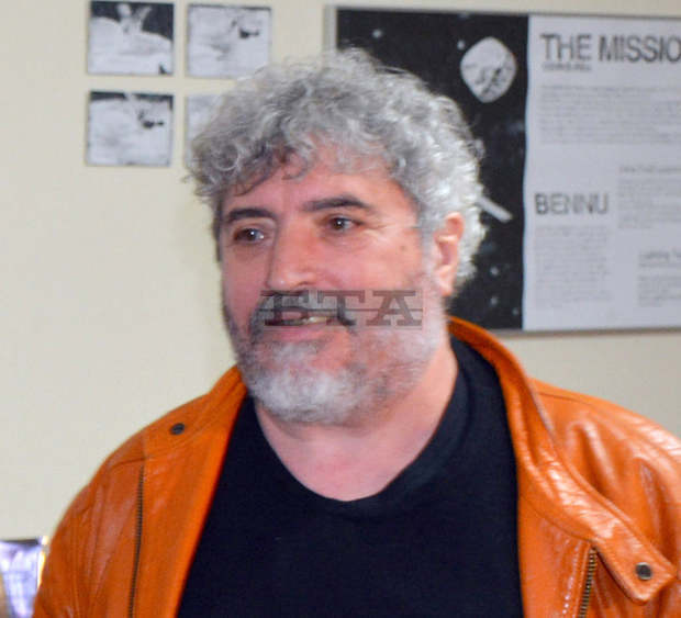 В Благоевград творци от страната и чужбина дадоха началото на пленер, посветен на живописното изкуство В Благоевград творци от страната и чужбина дадоха началото на пленер, посветен на живописното изкуство