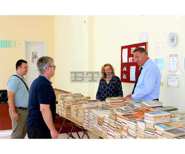 Дарение от книги получи читалището в кубратското село Севар