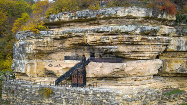 Навършват се 1 100 години от основаването на Скалния манастир край Крепча