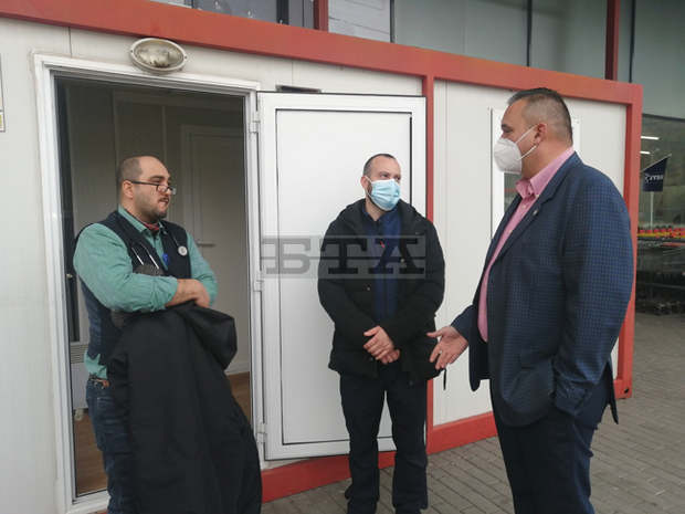 Повече от 300 души са посетили през седмицата мобилен ваксинационен кабинет в Сливен