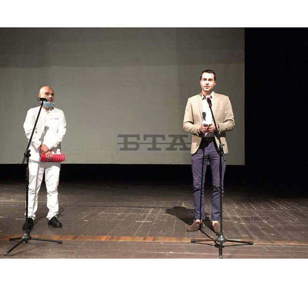 Фестивалът "Забранено за възрастни" представя театрални и танцови постановки за детската публика в област Смолян