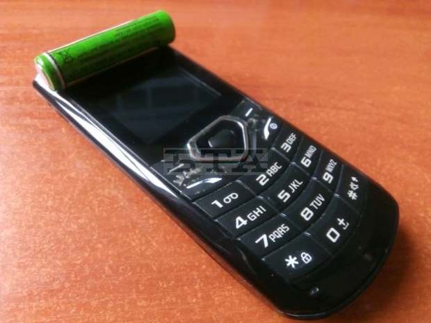 Ученици от Търговище се включват в кампания под наслов "Превърни стария си телефон в дръвче"