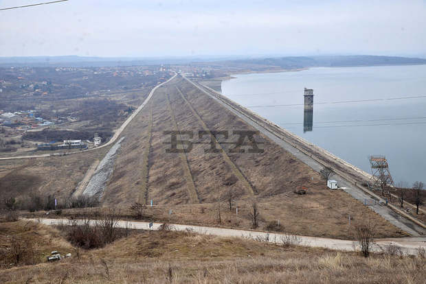 До средата да годината трябва да започне ремонта на язовир "Огоста", но той не застрашава Монтана, обяви народната представителка Ирена Анастасова До средата да годината трябва да започне ремонта на язовир "Огоста", но той не застрашава Монтана, обяви народната представителка Ирена Анастасова