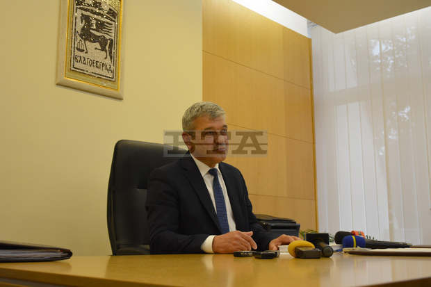 Община Благоевград е отправила официално запитване до френския посланик във връзка с фестивала "Франкофоли"