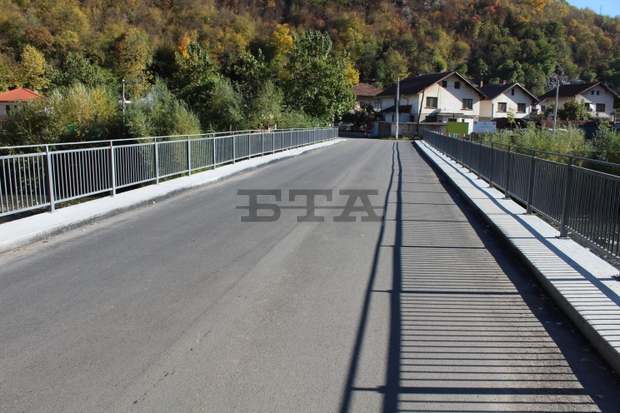 В Тетевен е ремонтиран един от основните мостове