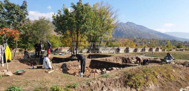 Масивна постройка с каменни зидове е била разкрита на крепостта "Туида" край Сливен