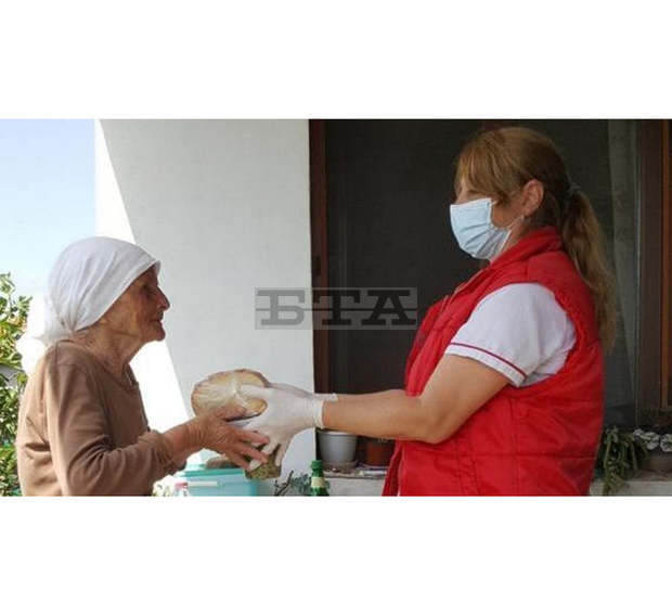 В още 28 села на община Тунджа нуждаещи се ще получават безплатно топъл обяд