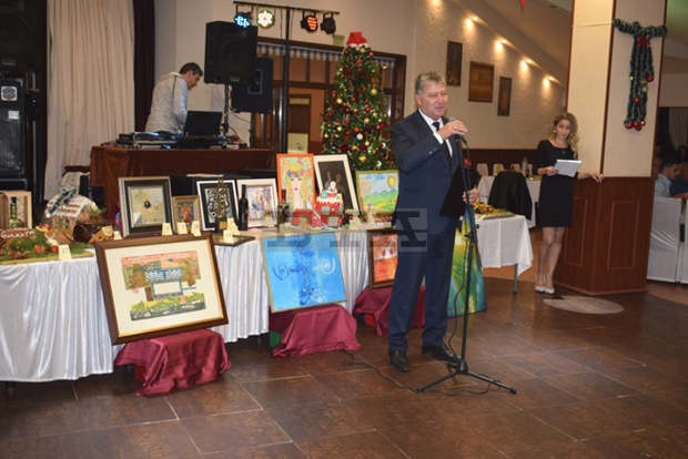 Община Тунджа се подготвя за традиционния Коледен благотворителен бал