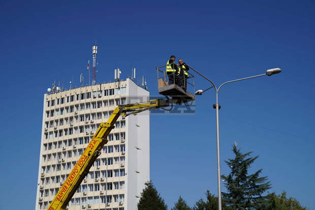 Започна цялостна подмяна на уличното осветление в Димитровград Започна цялостна подмяна на уличното осветление в Димитровград
